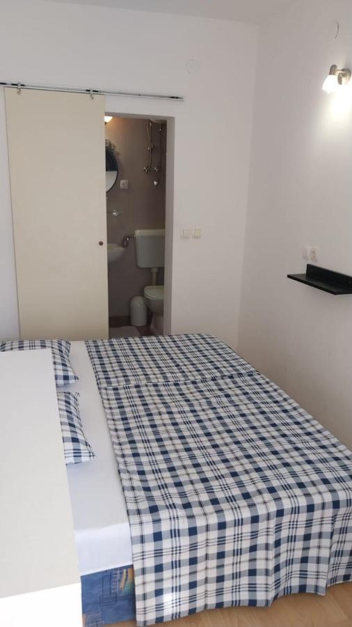 Apartmani Bonavia Jelsa  Exterior foto